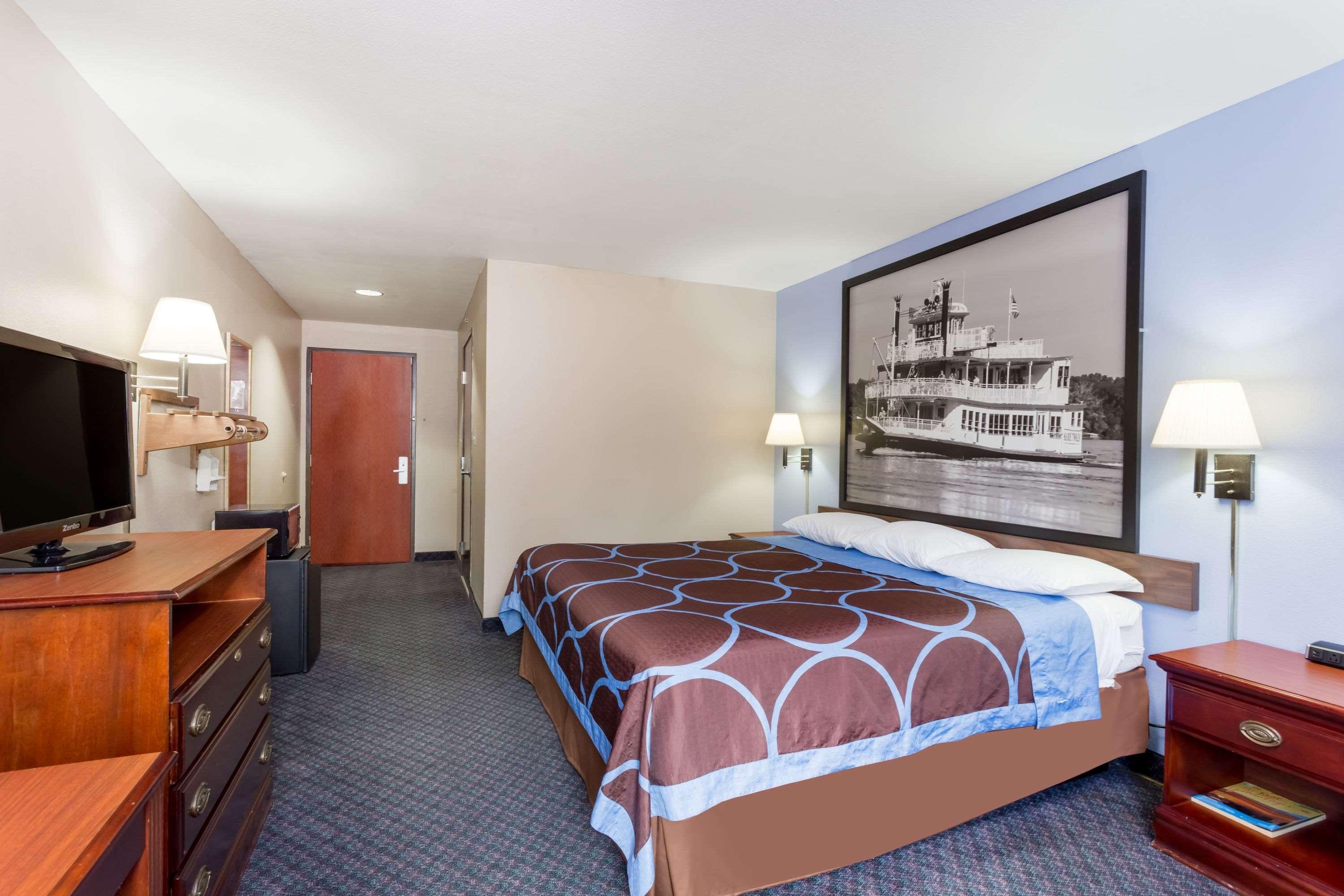 Hotel Super 8 By Wyndham Indianola Zewnętrze zdjęcie