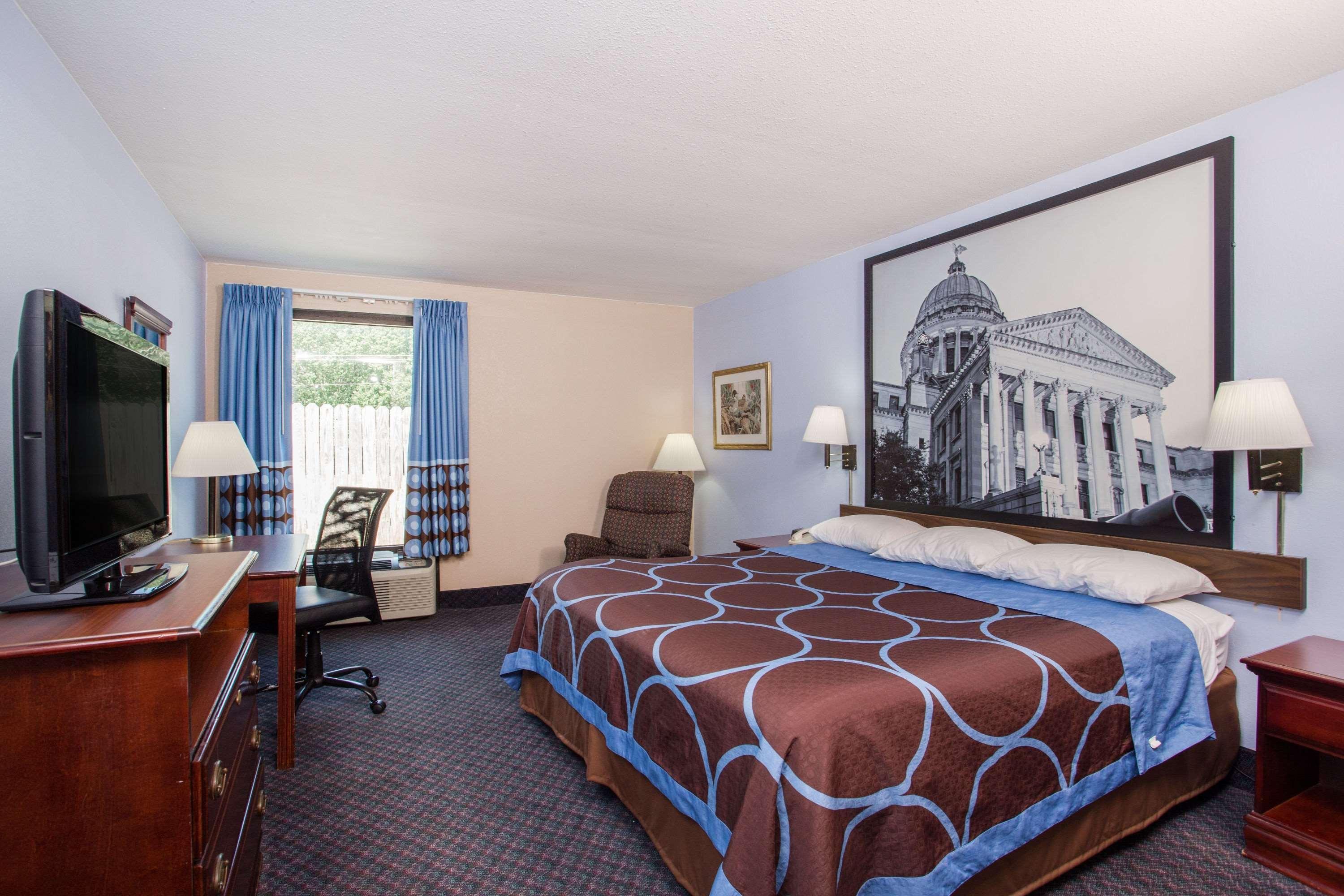 Hotel Super 8 By Wyndham Indianola Zewnętrze zdjęcie